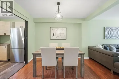 63 Fonthill Road Hamilton ON L9C 6T1