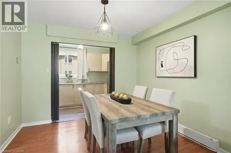 63 Fonthill Road Hamilton ON L9C 6T1