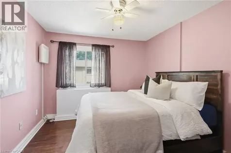 63 Fonthill Road Hamilton ON L9C 6T1