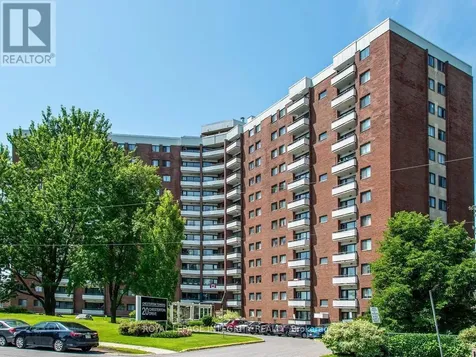 20 Chesterton Drive Ottawa ON K2E 6Z7