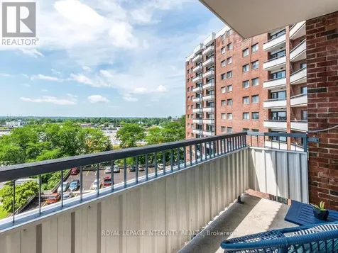 20 Chesterton Drive Ottawa ON K2E 6Z7