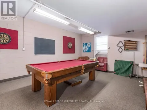 20 Chesterton Drive Ottawa ON K2E 6Z7