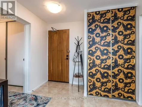 20 Chesterton Drive Ottawa ON K2E 6Z7