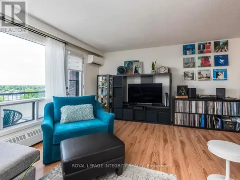 20 Chesterton Drive Ottawa ON K2E 6Z7