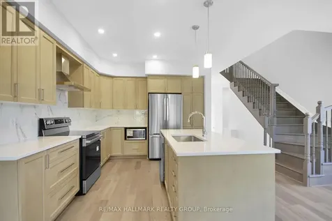 749 Newstead Crescent Ottawa ON K2K 0M8