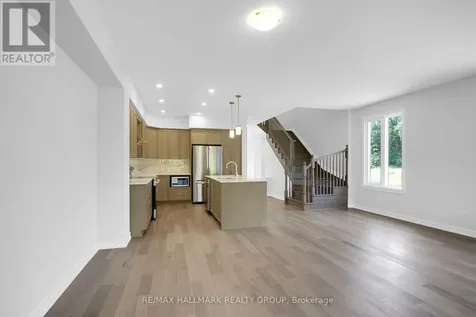749 Newstead Crescent Ottawa ON K2K 0M8