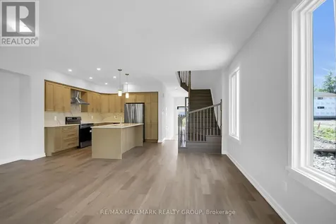 749 Newstead Crescent Ottawa ON K2K 0M8