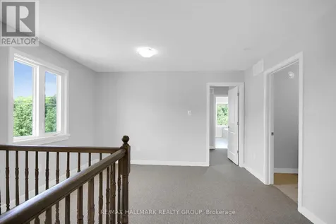 749 Newstead Crescent Ottawa ON K2K 0M8