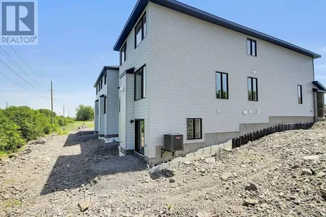 749 Newstead Crescent Ottawa ON K2K 0M8
