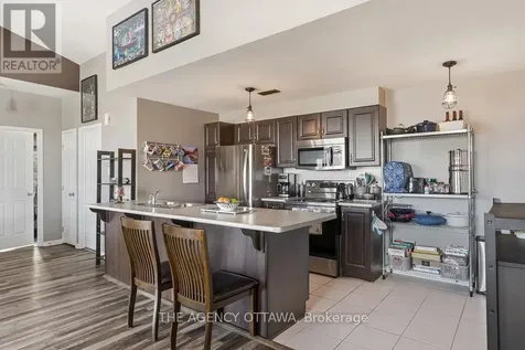 109 Artesa Private Ottawa ON K2S 0J8