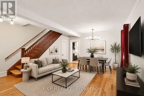152 River Lane Ottawa ON K1M 1T1