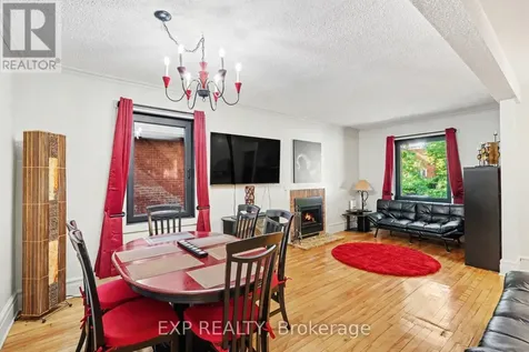 152 River Lane Ottawa ON K1M 1T1
