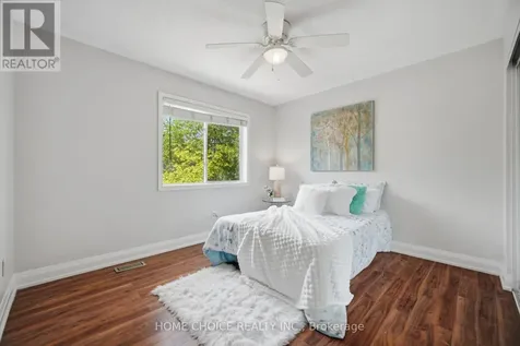 670 Dolby Crescent Milton (be Beaty) ON L9T 5V5