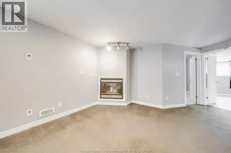 4231 Whiskey Avenue Windsor ON N9G 3B2