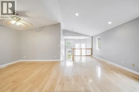 4231 Whiskey Avenue Windsor ON N9G 3B2