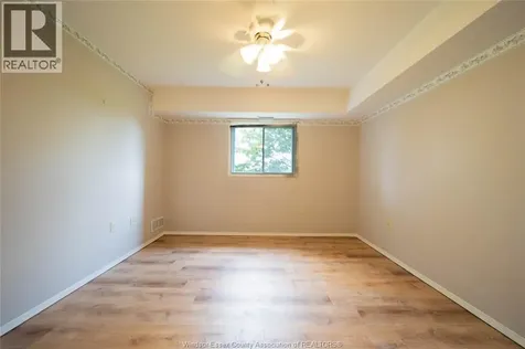 2922 Rivard Windsor ON N8T 3N9