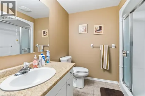 35 Stratford Terrace Brantford ON N3T 6R8
