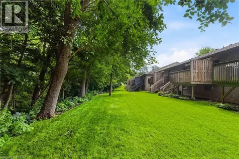 35 Stratford Terrace Brantford ON N3T 6R8