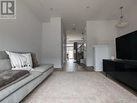 461 Blackburn Drive Brantford ON N3T 0W9
