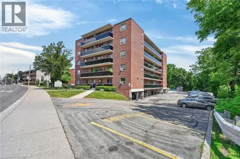 2373 King Street East Hamilton ON L8K 1X9