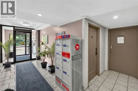2373 King Street East Hamilton ON L8K 1X9