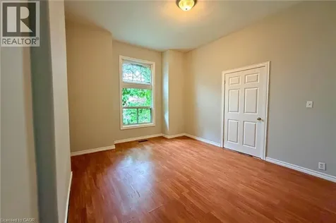 114 West Avenue North Hamilton ON L8L 5C3