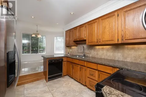 4 Ruth Court Whitchurch-stouffville ON L4A 2E3