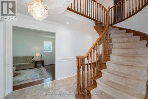 4 Ruth Court Whitchurch-stouffville ON L4A 2E3