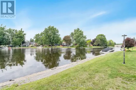 10 Laguna Parkway Ramara ON L0K 1B0