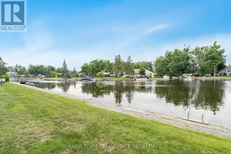 10 Laguna Parkway Ramara ON L0K 1B0