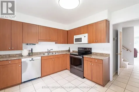 10 Laguna Parkway Ramara ON L0K 1B0