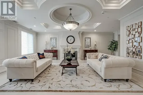 2300 Upper Middle Road Oakville (ga Glen Abbey) ON L6M 4G6