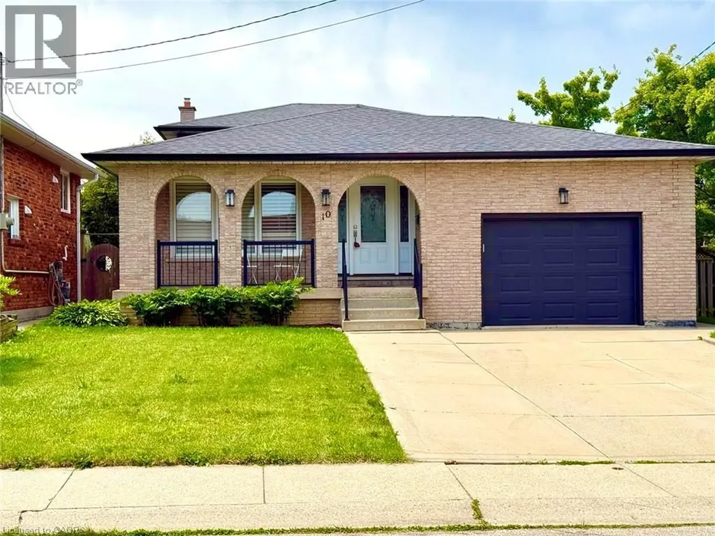 10 Enola Avenue Hamilton ON L8W 1Z8
