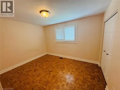 10 Enola Avenue Hamilton ON L8W 1Z8