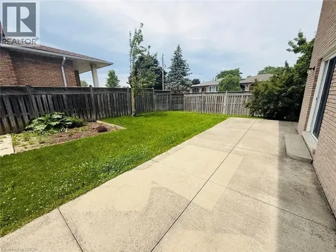 10 Enola Avenue Hamilton ON L8W 1Z8