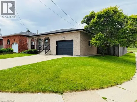 10 Enola Avenue Hamilton ON L8W 1Z8