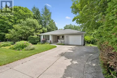 27 Atchison Lane Centre Wellington (fergus) ON N1M 3L1