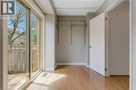 302 College Ave W Guelph ON N1G 4T6