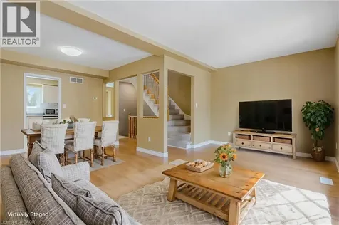 302 College Ave W Guelph ON N1G 4T6