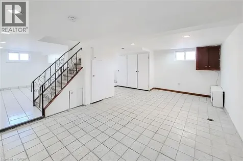 243 8 Highway Stoney Creek ON L8G 1E2