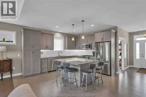 67 Valencia Drive Chatham ON N7L 0H3