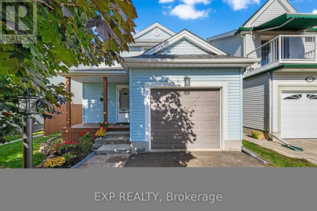 32 Peacock Crescent Ottawa ON K2J 3P6