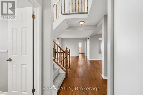32 Peacock Crescent Ottawa ON K2J 3P6
