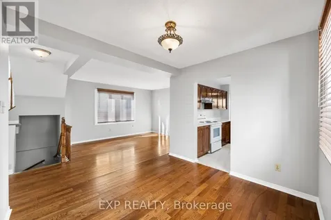 32 Peacock Crescent Ottawa ON K2J 3P6