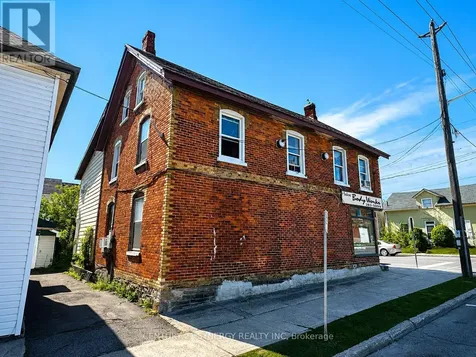 18 Market Street North Smiths Falls ON K7A 2E3