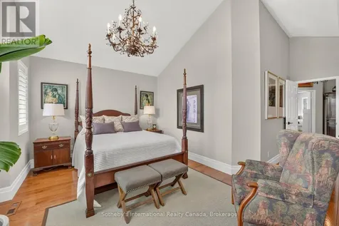20 Sundial Court Collingwood ON L9Y 5E4