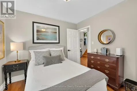 20 Sundial Court Collingwood ON L9Y 5E4