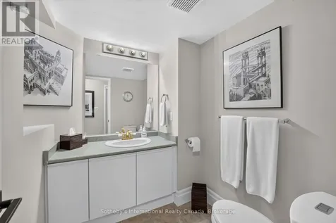 20 Sundial Court Collingwood ON L9Y 5E4