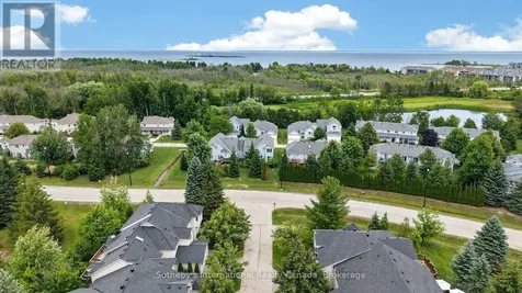 20 Sundial Court Collingwood ON L9Y 5E4