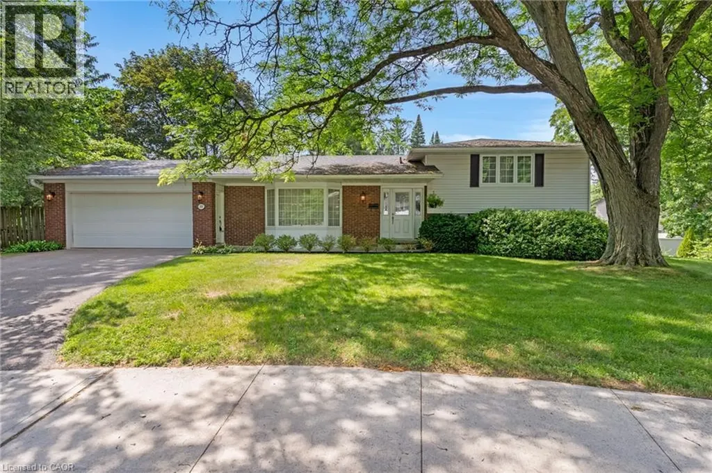 20 Corwin Boulevard Cambridge ON N1S 3L3